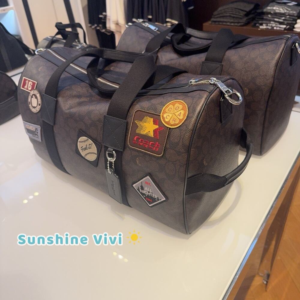 NWT Coach Explorer Duffle Bag 45 Signature Canvas Patches CGA25 Walnut/Black - Picture 4 of 7